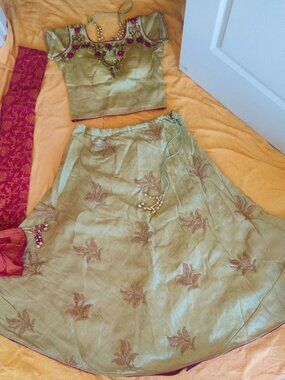 🌿 Elegant Pastel Green and Maroon Lehenga Choli with Self-Printed Dupatta - Com